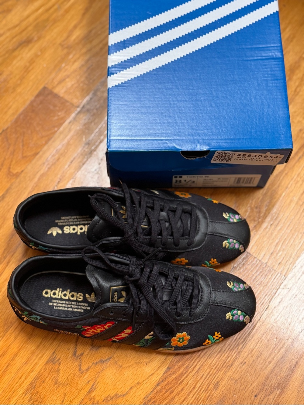Adidas Tokyo Floral Embroidery, 8.5